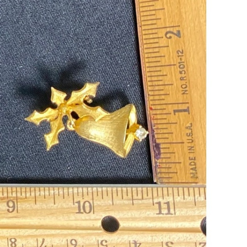 Gold Tone Christmas Bell Holly Bow Rhinestone Pin Brooch Holiday Festive Jewelry